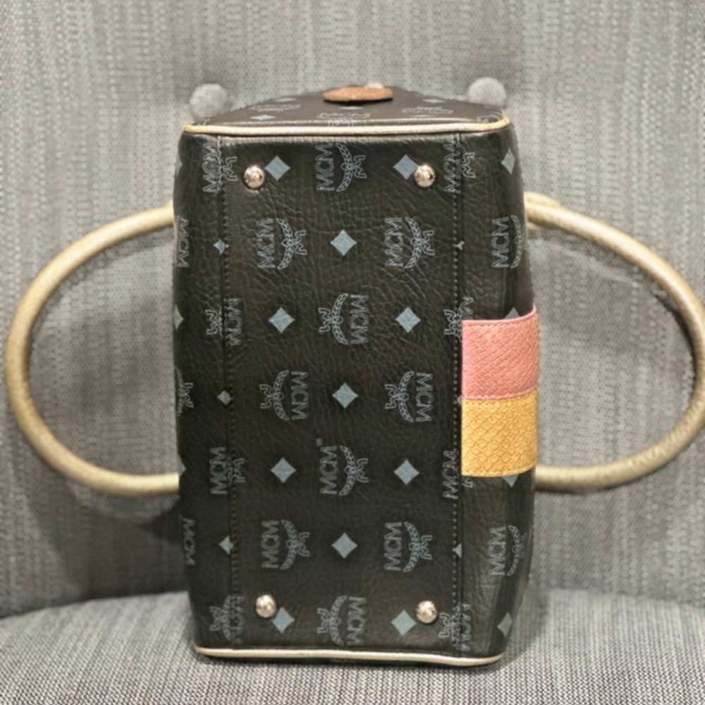 MCM Lion Visetos Boston Satchel Black Gold Leather Bag - Picture 5 of 16